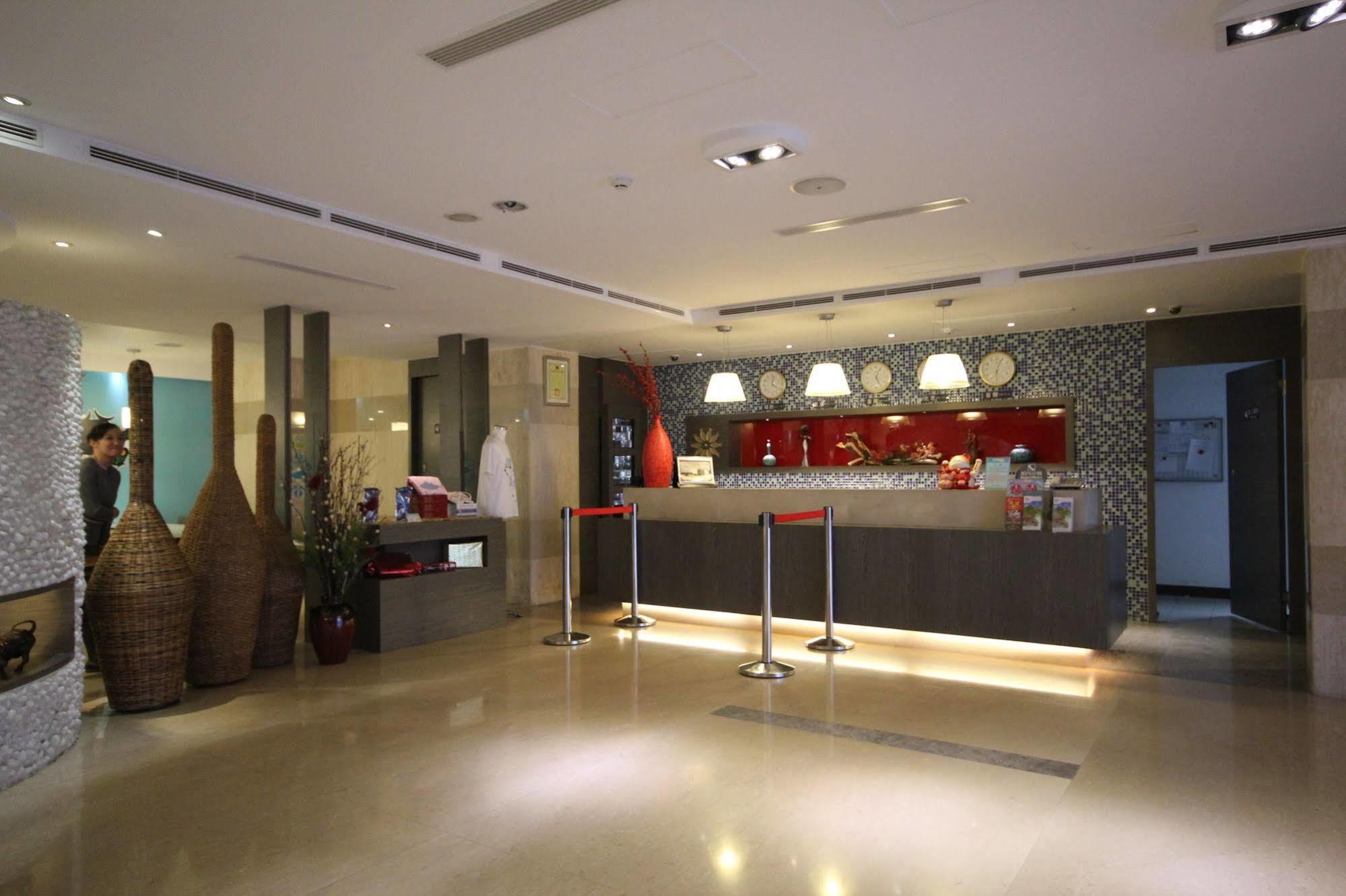 Fish Hotel Hualien Zewnętrze zdjęcie