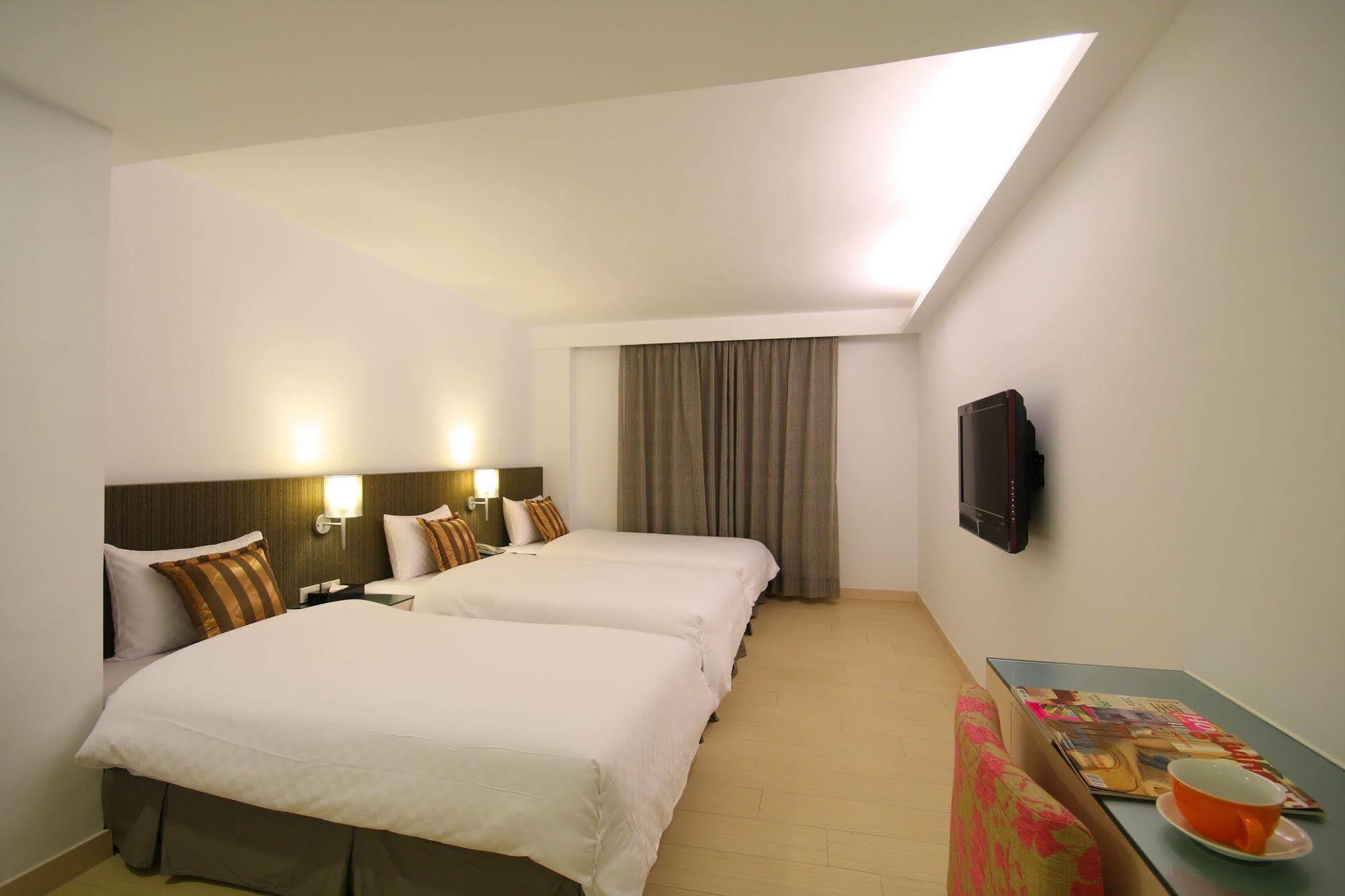 Fish Hotel Hualien Zewnętrze zdjęcie